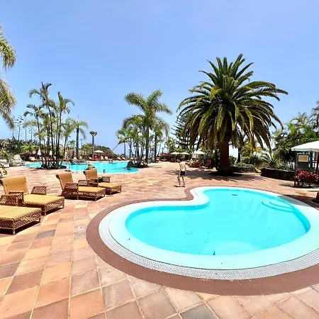 Comfortable Apartamento Ap1, Con Piscina, Cerca De Playa Roques Appartement